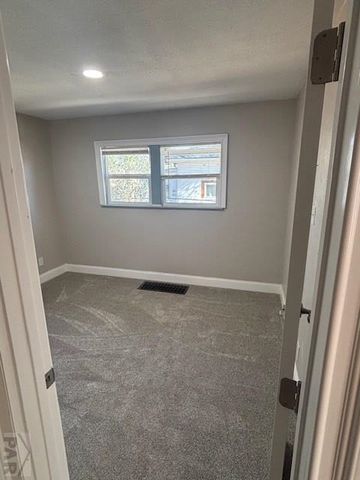 1925 E 9th St, Pueblo, CO 81005