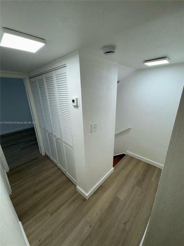 6007 SW 69th St 74, South Miami, FL 33143