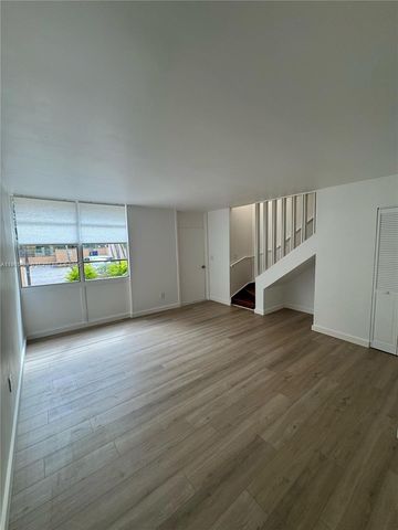 6007 SW 69th St 74, South Miami, FL 33143