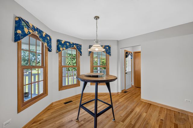 12n136 Berner Drive, Elgin, IL 60120