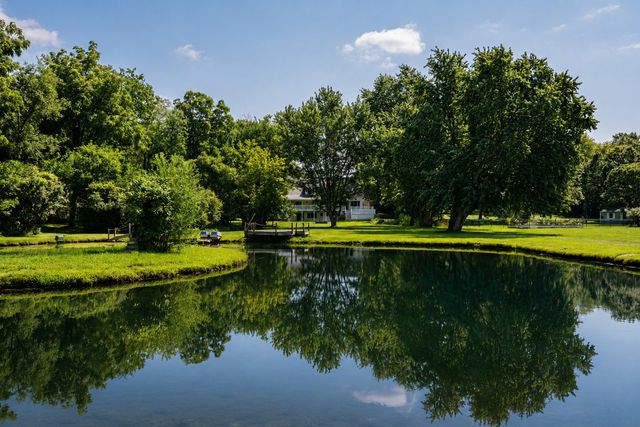 12n136 Berner Drive, Elgin, IL 60120