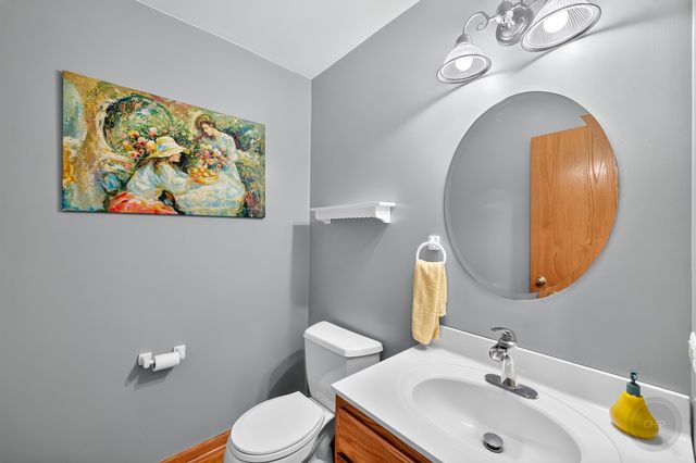12n136 Berner Drive, Elgin, IL 60120