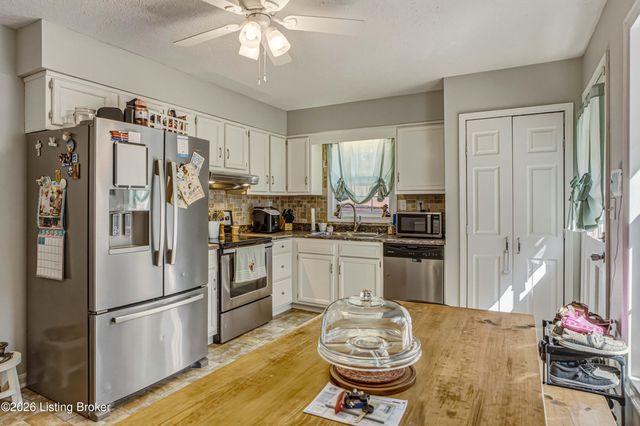 29 Victoria Dr, Shelbyville, KY 40065
