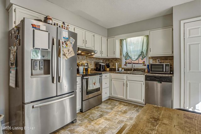 29 Victoria Dr, Shelbyville, KY 40065