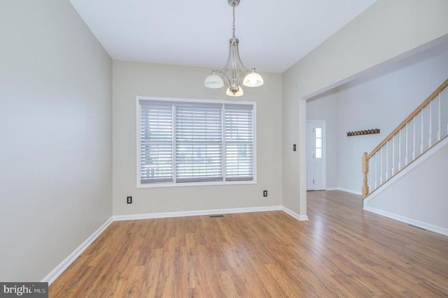 385 THAYERS GULL DR, Martinsburg, WV 25405