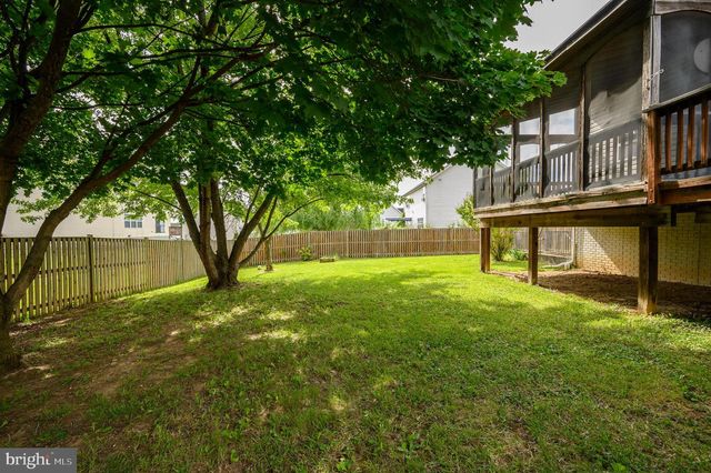 385 THAYERS GULL DR, Martinsburg, WV 25405