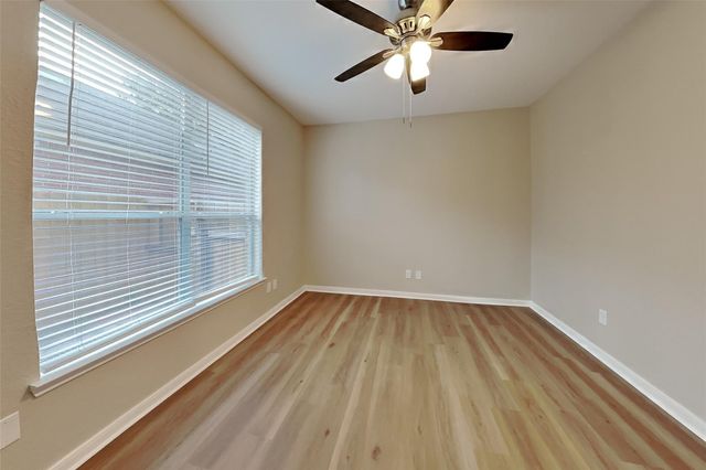 26871 Castlecliff Lane, Kingwood, TX 77339