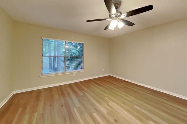 26871 Castlecliff Lane, Kingwood, TX 77339