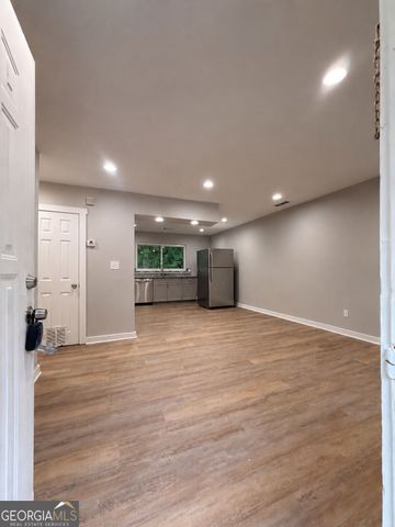 657 Robert E Lee Parkway, Jonesboro, GA 30238