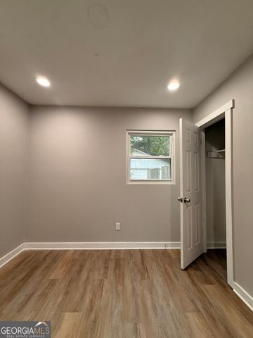 657 Robert E Lee Parkway, Jonesboro, GA 30238