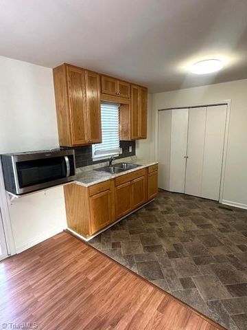 1809 Acorn Road, Greensboro, NC 27406