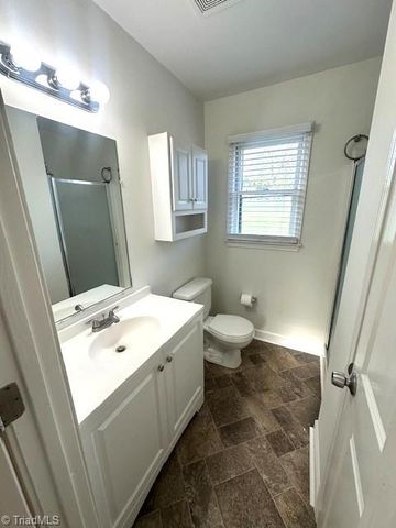 1809 Acorn Road, Greensboro, NC 27406