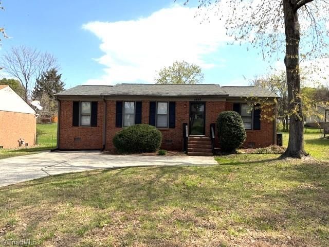 1809 Acorn Road, Greensboro, NC 27406