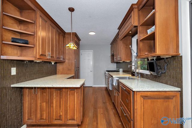 3006 Barcody Road SE, Huntsville, AL 35802