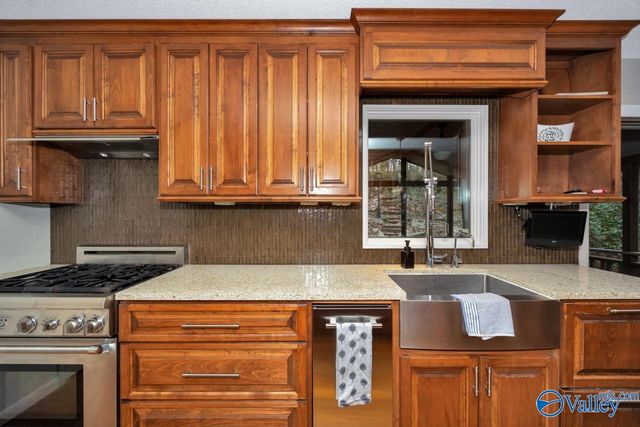 3006 Barcody Road SE, Huntsville, AL 35802