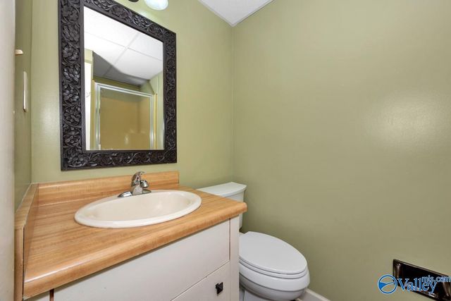 3006 Barcody Road SE, Huntsville, AL 35802