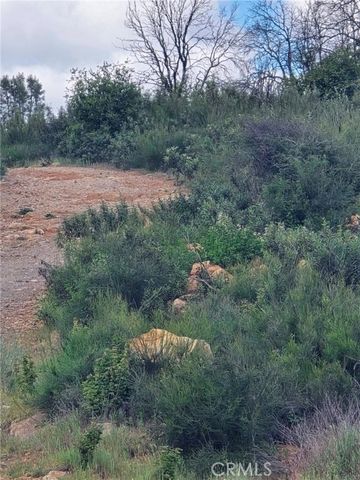 16351 6th, Clearlake, CA 95422