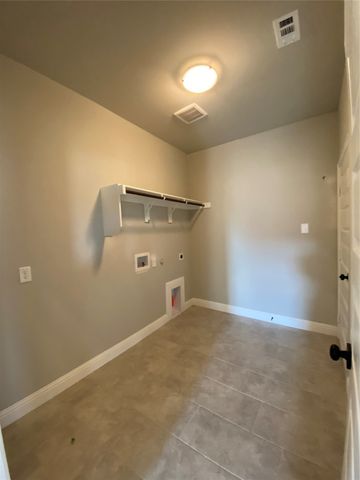 350 Devonshire Drive, Greenville, TX 75401