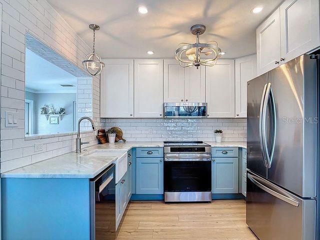 1977 BEACH ROAD 44, Englewood, FL 34223