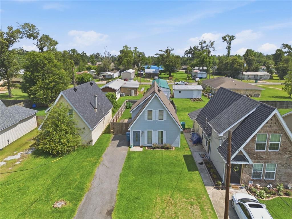2107 Division Road, Sulphur, LA 70663