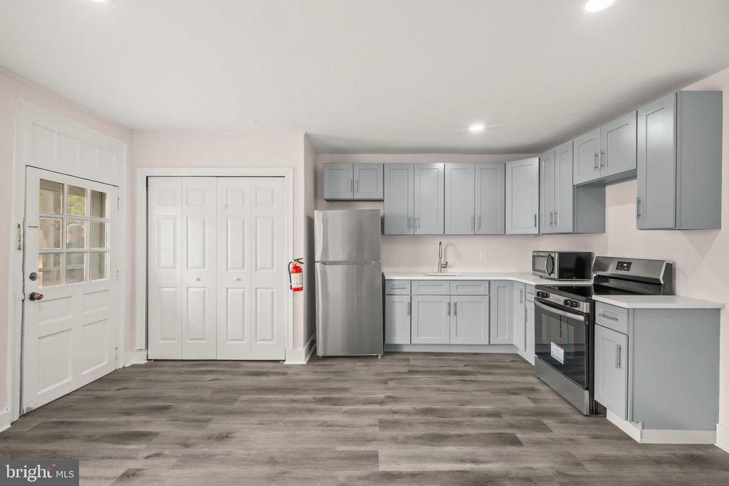 26 JOHN RINGO RD, RINGOES, NJ 08551 — photo 3