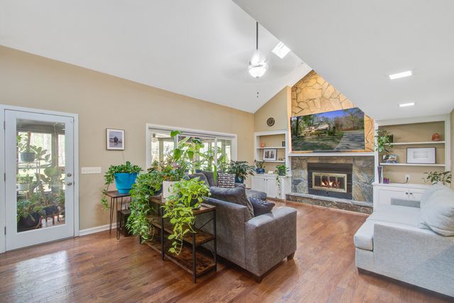 109 Huckleberry Lane, Summerville, SC 29485