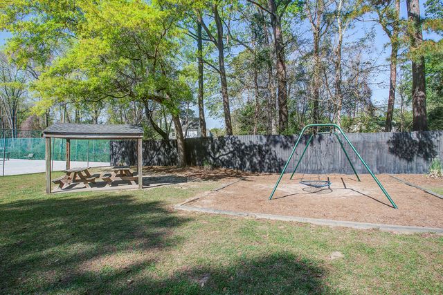 109 Huckleberry Lane, Summerville, SC 29485