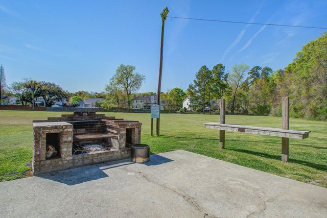 109 Huckleberry Lane, Summerville, SC 29485