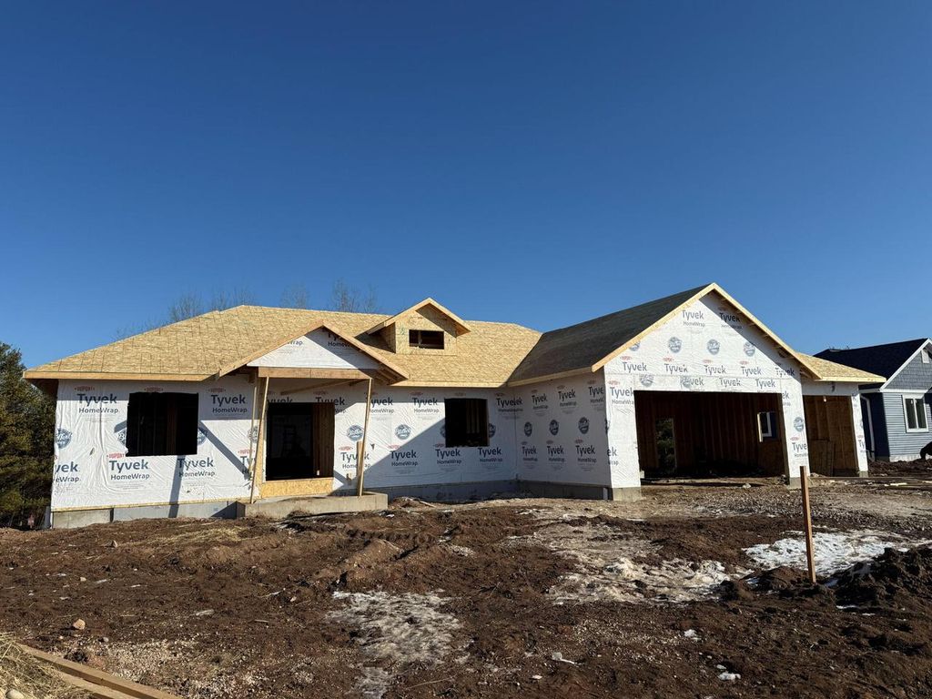 168 Wild Goose LANE, Sheboygan Falls, WI 53085