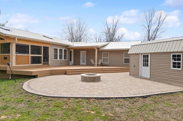6590 E Lake Shore Drive, Hillsboro, OH 45133