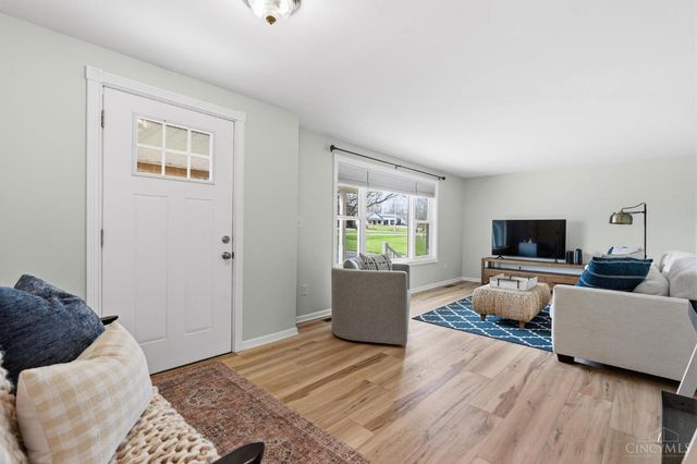 6590 E Lake Shore Drive, Hillsboro, OH 45133