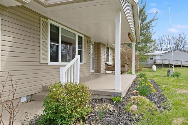 6590 E Lake Shore Drive, Hillsboro, OH 45133