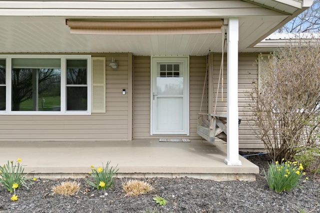 6590 E Lake Shore Drive, Hillsboro, OH 45133