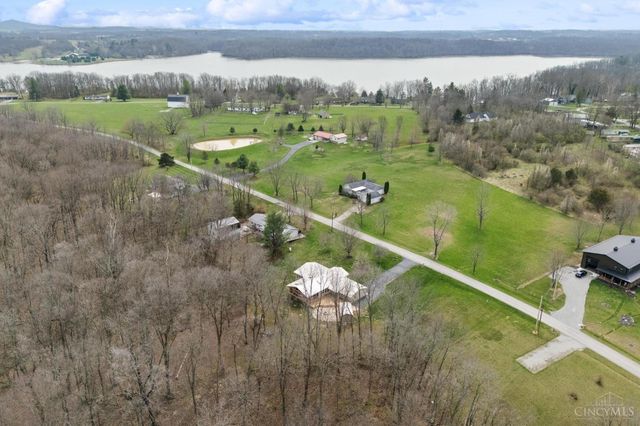 6590 E Lake Shore Drive, Hillsboro, OH 45133