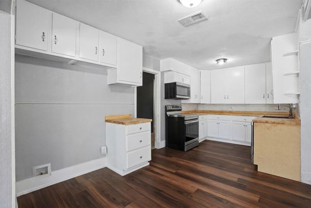 337 N 1st Street, Point, TX 75472