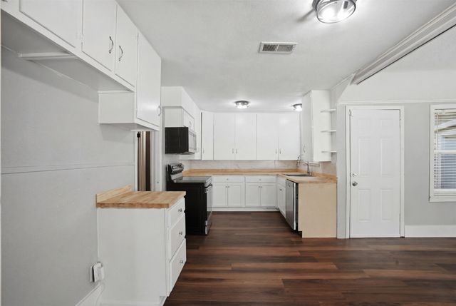337 N 1st Street, Point, TX 75472