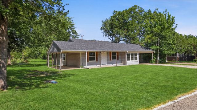337 N 1st Street, Point, TX 75472