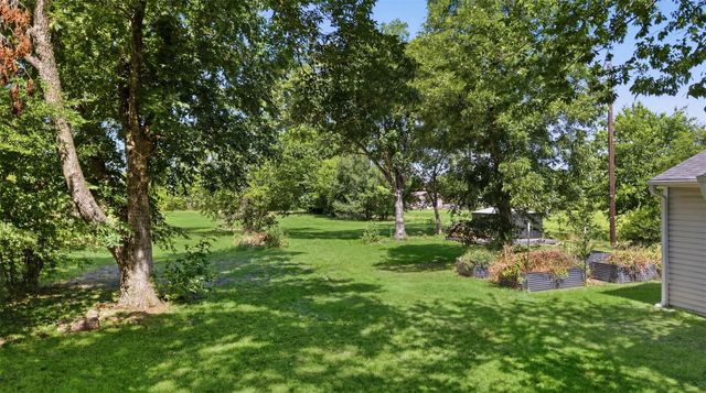 337 N 1st Street, Point, TX 75472