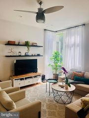3919 FULTON ST NW #4, Washington, DC 20007
