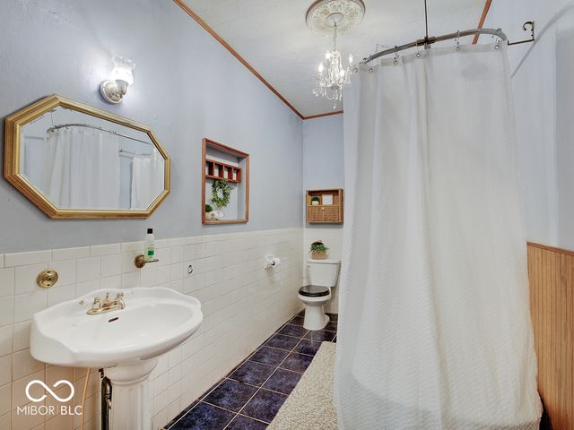 1297 Wayne Street, Noblesville, IN 46060