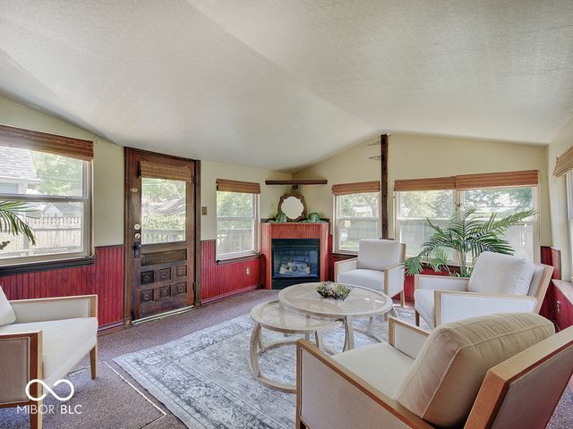 1297 Wayne Street, Noblesville, IN 46060