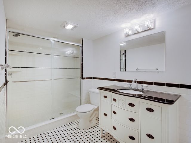 1297 Wayne Street, Noblesville, IN 46060