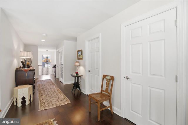 35 RITTENHOUSE CIR, Newtown, PA 18940