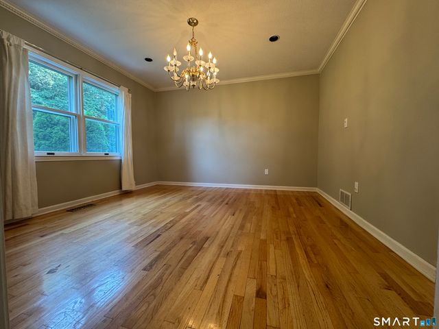 665 Quinnipiac Court, Cheshire, CT 06410