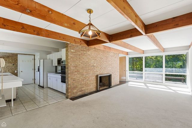 1s140 Pine Lane, Lombard, IL 60148