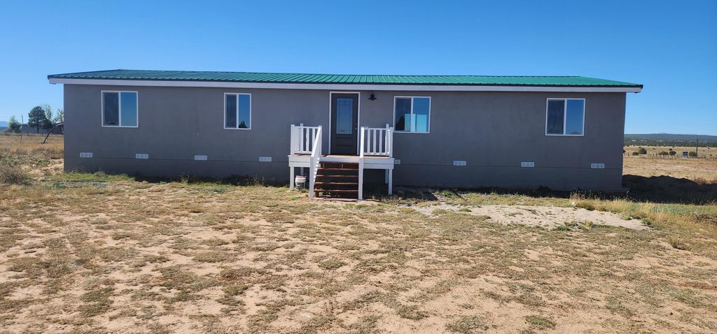 71 Coyote Loop, Moriarty, NM 87035