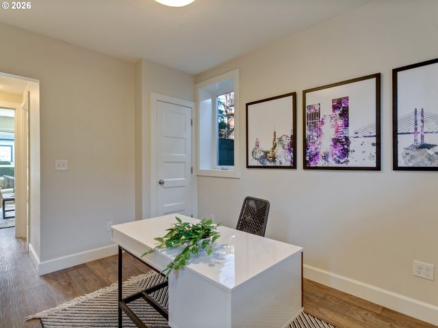 2216 Se 48TH Ave, Portland, OR 97215