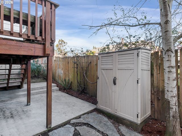 2216 Se 48TH Ave, Portland, OR 97215