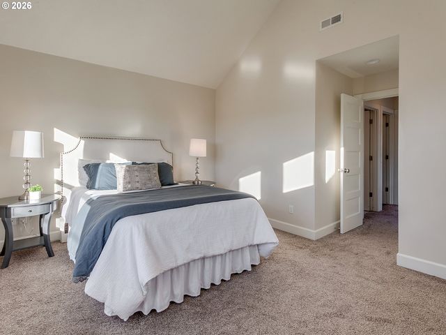 2216 Se 48TH Ave, Portland, OR 97215