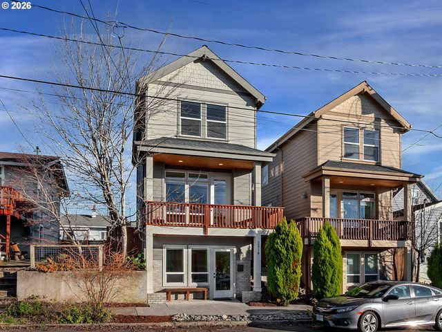 2216 Se 48TH Ave, Portland, OR 97215